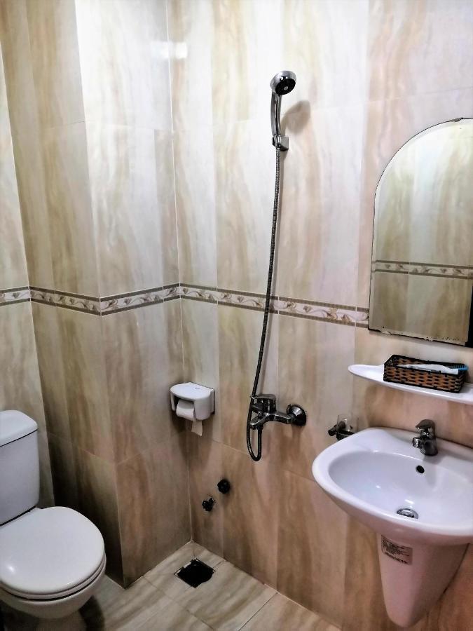 Quoc Te 2 Hotel Nha Trang Exterior photo